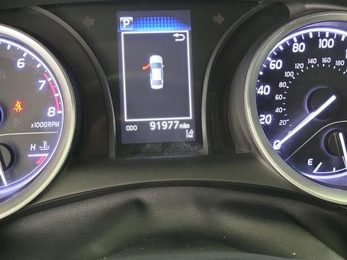 Used 2022 Toyota Camry LE FWD image 24