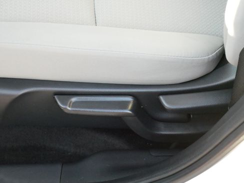 Used 2021 Honda HR-V LX image 20