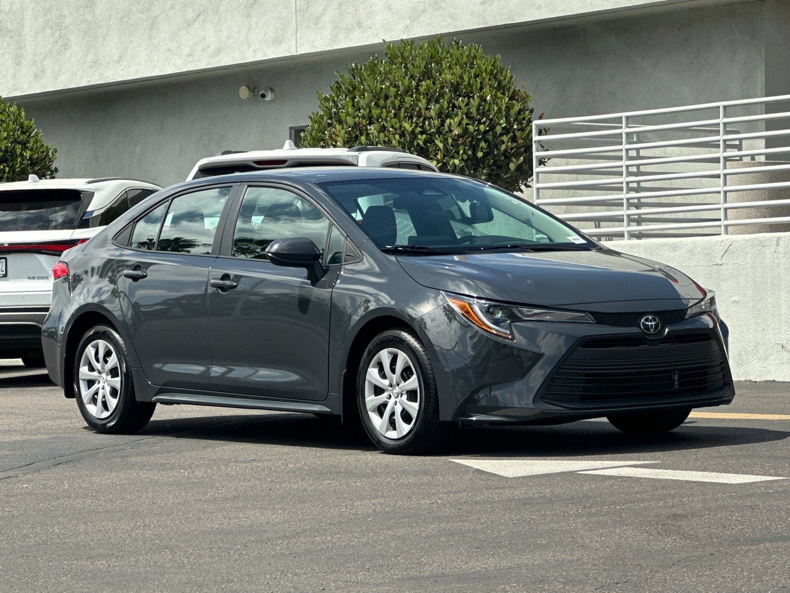 Used 2025 Toyota Corolla LE FWD image 8