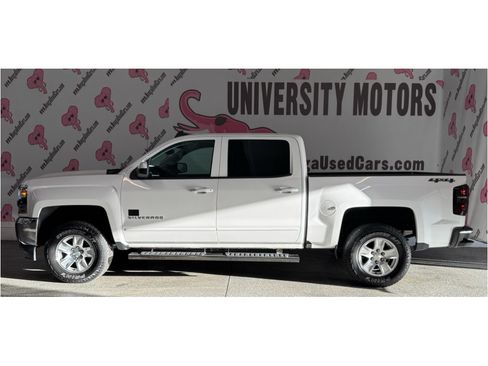 Used 2018 Chevrolet Silverado 1500 LT w/ LT Convenience Package AWD/4WD image 8