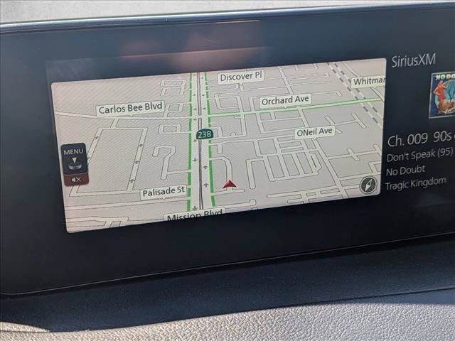 Used 2022 MAZDA MAZDA3 s FWD image 12