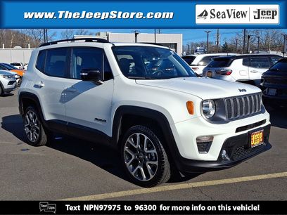 Certified 2022 Jeep Renegade Limited w/ Sun, Sound & Wheels Group