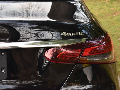 Used 2021 Mercedes-Benz E 350 4MATIC Sedan image 46