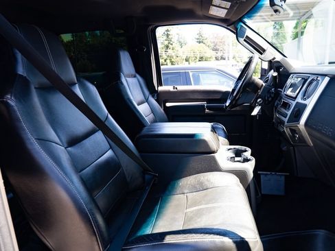 Used 2009 Ford F250 FX4 AWD/4WD image 24