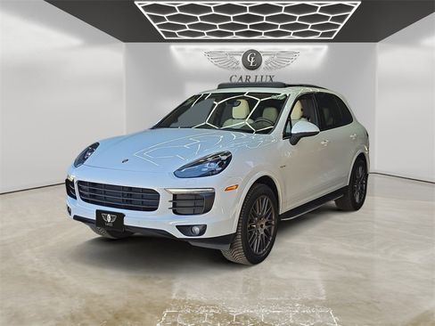 Used 2017 Porsche Cayenne S Platinum w/ Premium Package Plus (Pjy) image 1