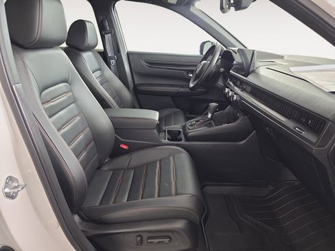 Certified 2025 Honda CR-V Sport-L image 10