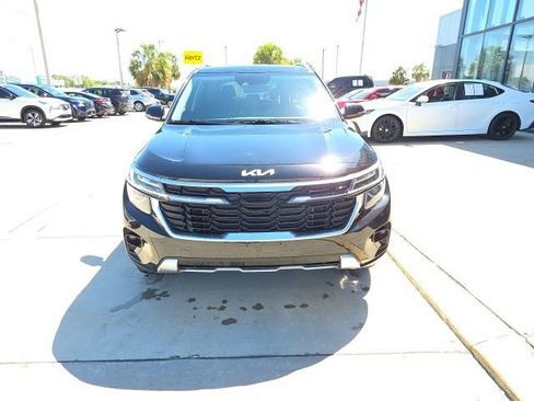 Used 2025 Kia Seltos S image 9