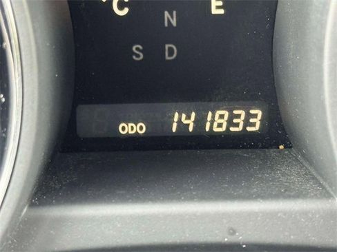 Used 2013 Toyota Highlander Limited image 26