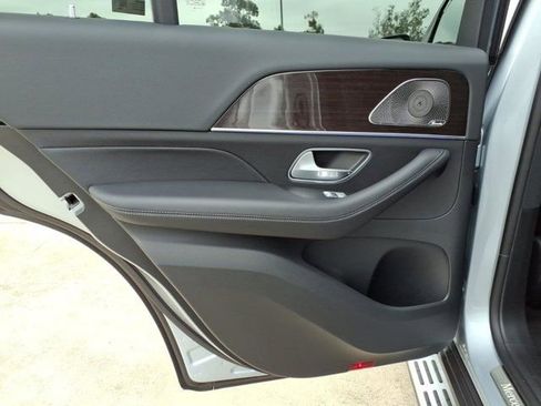 New 2026 Mercedes-Benz GLE 350 4MATIC image 17