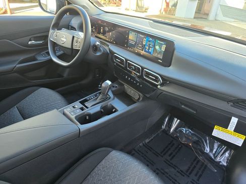 New 2026 Nissan Sentra SV w/ SV Convenience Package image 12