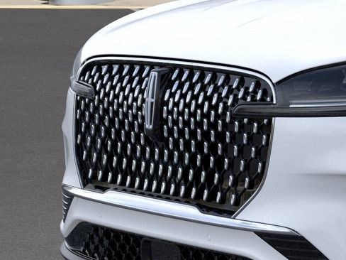 New 2026 Lincoln Aviator Reserve AWD/4WD image 17