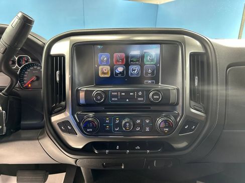 Used 2018 Chevrolet Silverado 1500 LTZ AWD/4WD image 28