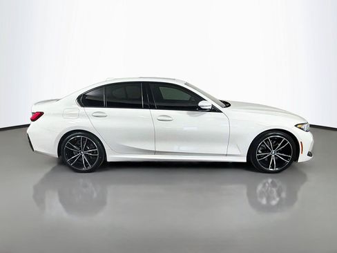 Used 2024 BMW 330i xDrive Sedan w/ M Sport Package AWD/4WD image 4