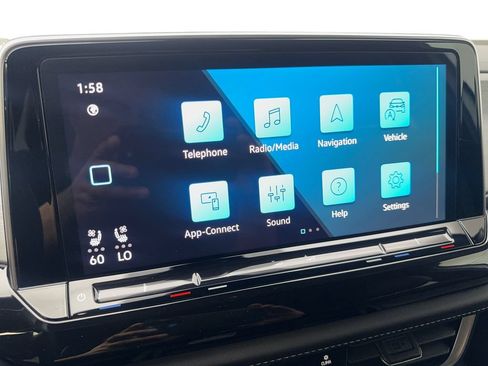 Used 2025 Volkswagen Atlas Cross Sport SE FWD image 63