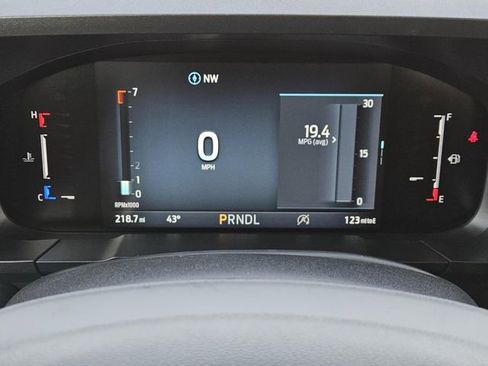 New 2025 Ford Maverick XLT w/ Black Appearance Package image 17