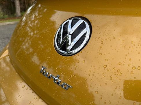 Used 2017 Volkswagen Beetle 1.8T Dune image 12