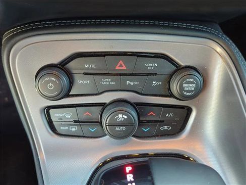 Used 2023 Dodge Challenger GT w/ Plus Package image 17