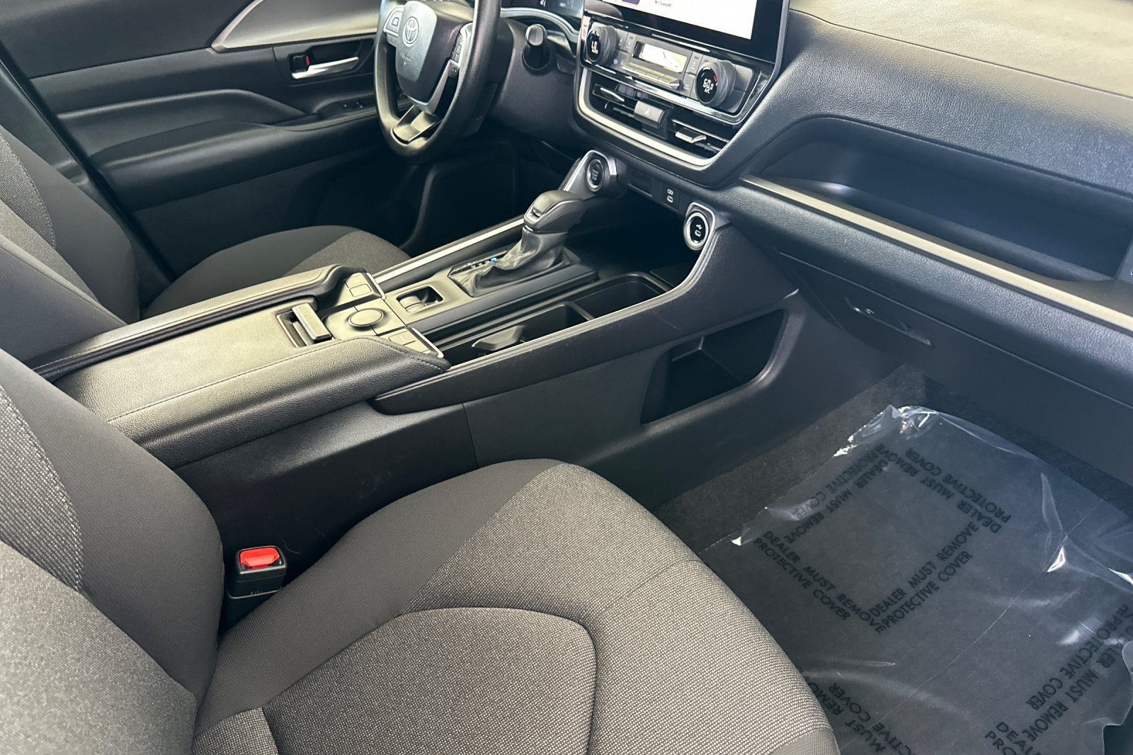 Certified 2025 Toyota Grand Highlander FWD image 19