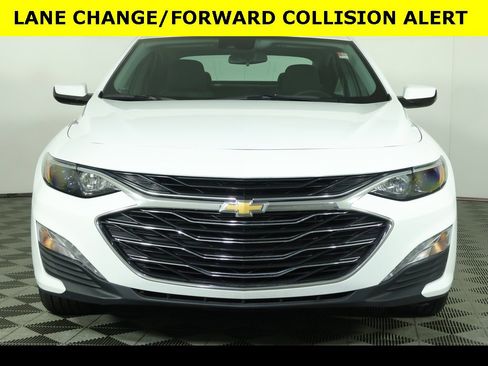 Used 2024 Chevrolet Malibu LT image 9