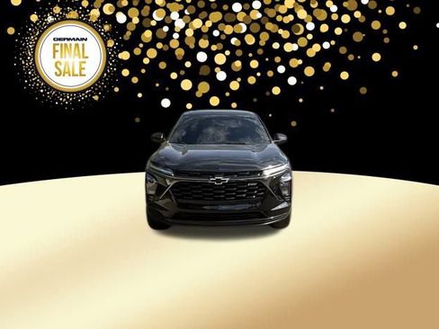 Used 2024 Chevrolet Trax RS w/ Sunroof Package image 9