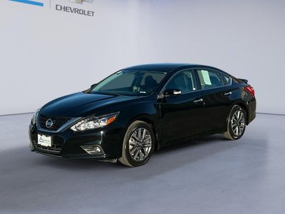Used 2016 Nissan Altima 2.5 SL w/ 2.5 Technology w/LED Package