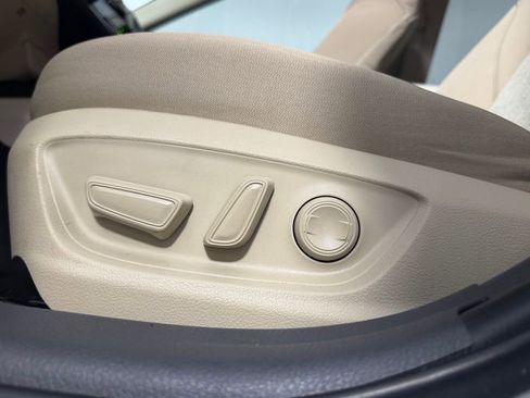 Used 2024 Toyota Camry LE image 22