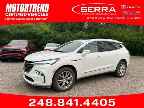 Used 2024 Buick Enclave Essence w/ Experience Buick Package AWD/4WD image 1