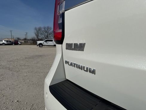 Used 2024 Ford Expedition Max Platinum image 14