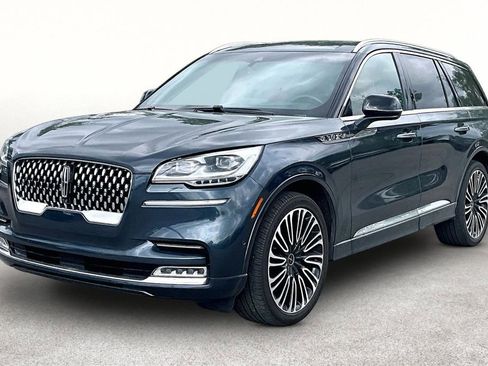 Used 2023 Lincoln Aviator Black Label w/ Dynamic Handling Package AWD/4WD image 13