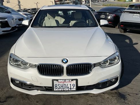 Used 2017 BMW 330e image 2