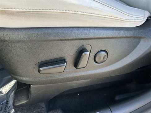 Used 2020 Kia Telluride S w/ S 8 Passenger Seating Package image 20