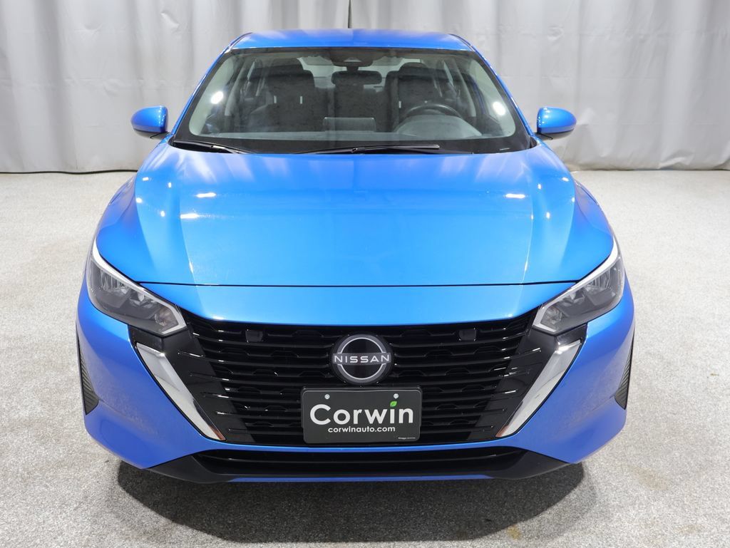 Used 2025 Nissan Sentra SV w/ All-Weather Package FWD image 9