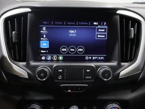 Used 2023 GMC Terrain SLT w/ Tech Package AWD/4WD image 23