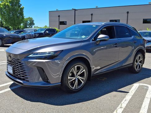 Used 2023 Lexus RX 350 Premium w/ Accessory Package AWD/4WD image 3