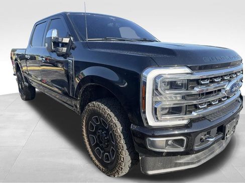 Used 2024 Ford F250 Platinum AWD/4WD image 19