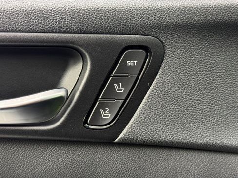 Used 2020 Kia Optima Premium image 17