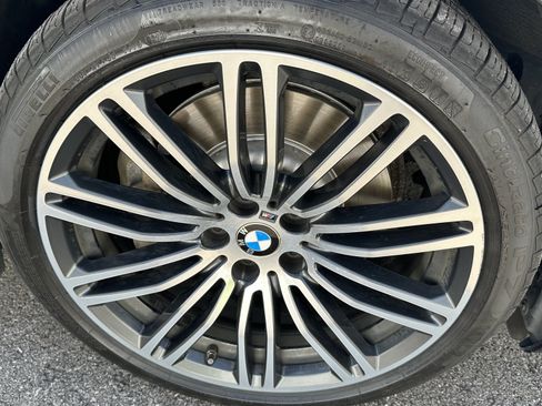 Used 2019 BMW 540i xDrive w/ M Sport Package AWD/4WD image 15