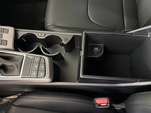 New 2026 Kia Sportage EX FWD image 32