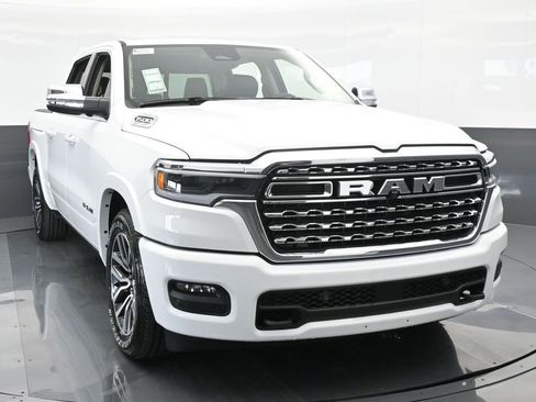 New 2025 RAM 1500 Limited image 9