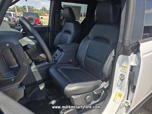 New 2026 Ford Bronco Badlands AWD/4WD image 8