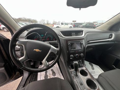 Used 2015 Chevrolet Traverse LT w/ Style and Technology Package AWD/4WD image 9