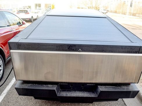 Used 2025 Tesla Cybertruck AWD Crew Cab image 5