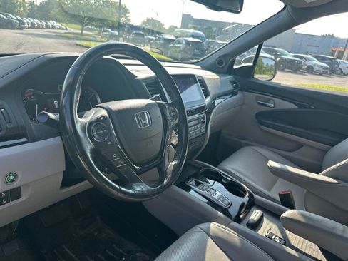 Used 2018 Honda Pilot Elite image 14