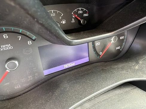 Used 2022 Chevrolet Colorado Z71 w/ Safety Package RWD image 8