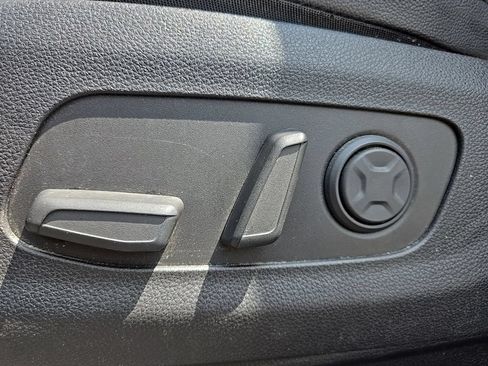Certified 2022 Kia Carnival SX Prestige FWD image 31