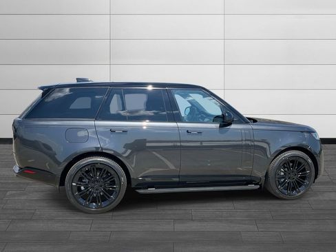 New 2026 Land Rover Range Rover SE AWD/4WD image 23