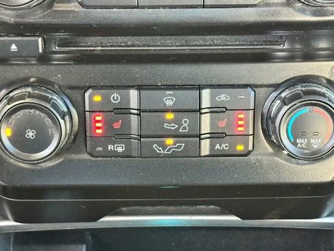 Used 2018 Ford F150 XLT w/ Equipment Group 302A Luxury image 30