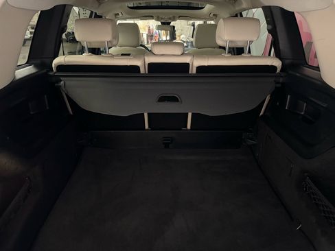 Used 2022 Mercedes-Benz GLB 250 w/ Premium Package Lite image 23