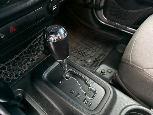 Used 2014 Jeep Wrangler Unlimited Sport w/ Quick Order Package 24S image 28