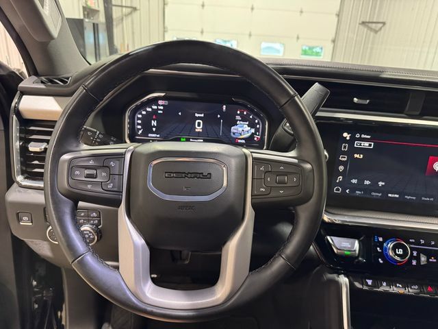 Used 2024 GMC Sierra 2500 Denali w/ Denali Reserve Package AWD/4WD image 13